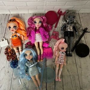 Lot Of 5 Rainbow High Dolls EUC Some Accessories